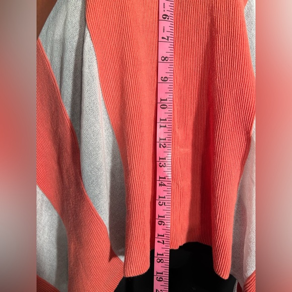 Coral and White Striped Sweater - Picture 4 of 15